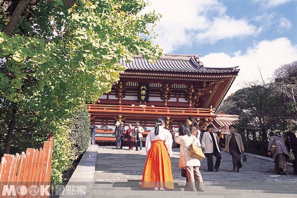 鶴岡八幡宮