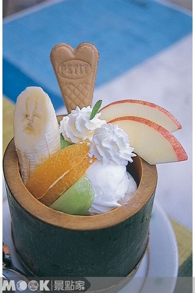 京都甜點::中村藤吉本店::宇治抹茶冰淇淋
