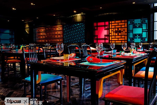 上海有不少潮流餐廳。