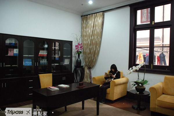 上海::張愛玲書屋