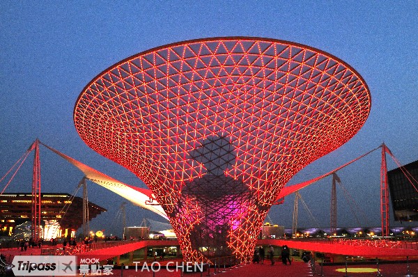 世博軸是上海世博會主入口和主軸線。