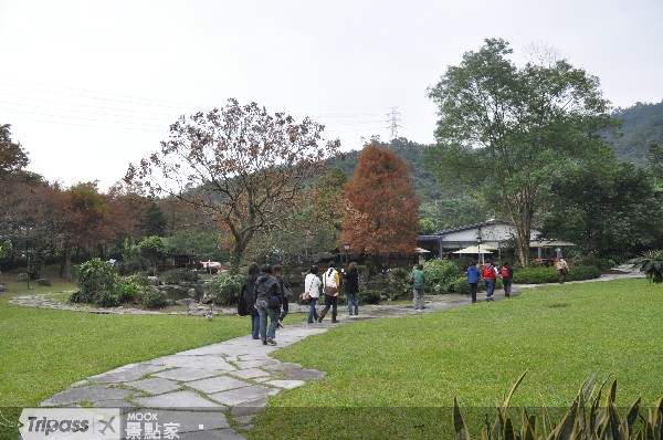 點擊看【三富花園農場】景點介紹