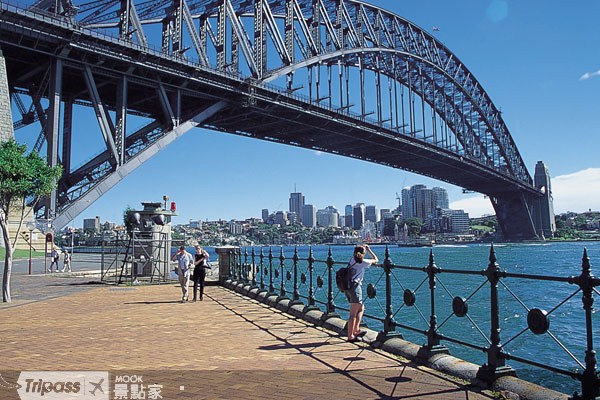 點擊看【雪梨港大橋】景點介紹