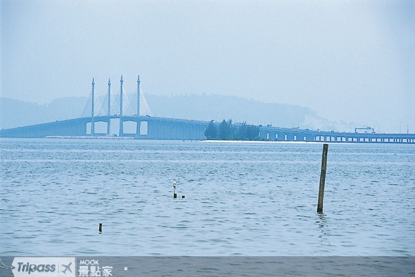 點擊看【檳威大橋 Penang Bridge】景點介紹