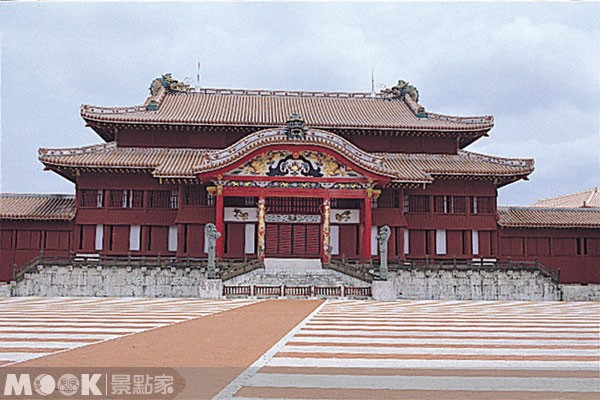 點擊看【首里城公園】景點介紹