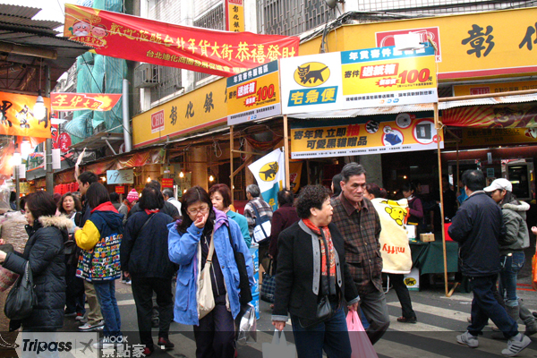 年貨大街的宅配總是強強滾。（圖片提供／黑貓宅急便）