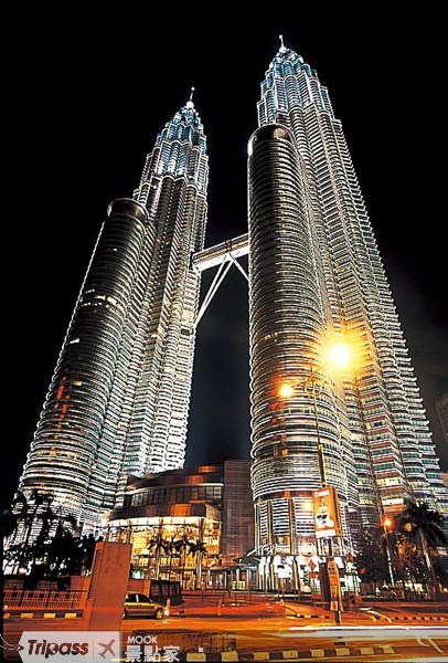 點擊看【雙子星塔 Petronas Towers】景點介紹