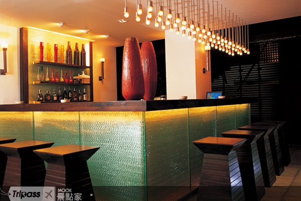 低調隱密的Lobby Bar深具現代風。