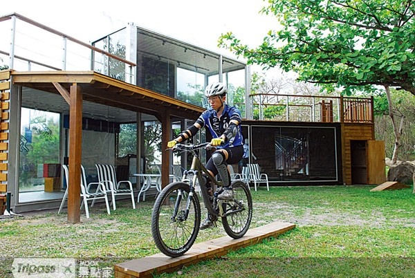 2009年才落成的「悠活單車旅館」在單車界中小有名氣。