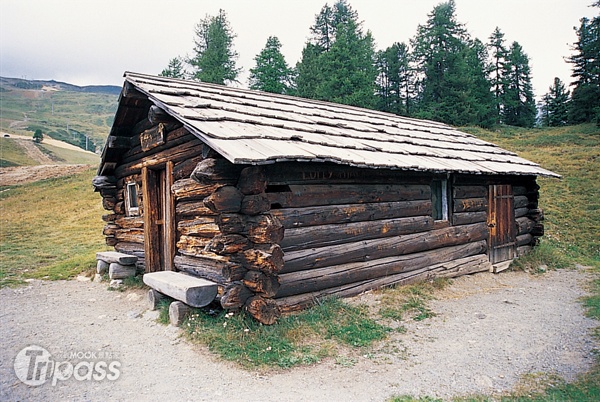 海蒂小屋是當時拍攝電視時所搭建的場景。