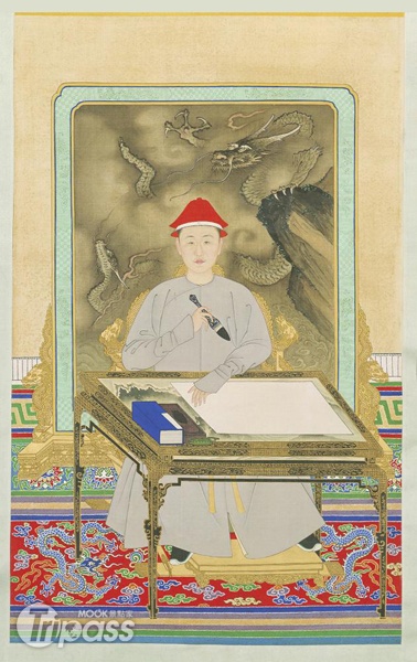 珍藏於北京故宮博物院的《康熙帝便裝寫字像》。（圖片提供／故宮博物院）