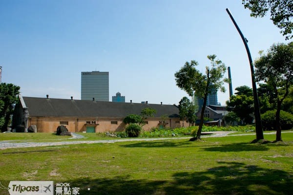 推薦景點之一的華山文創園區。（圖片提供／墨刻編輯室）