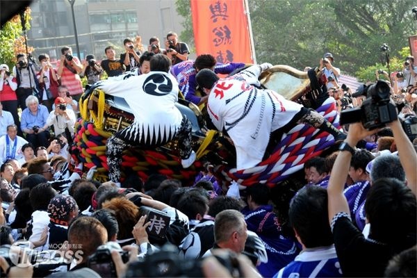 日本松山市大神轎撞轎儀式今明兩天在北投熱鬧登場。（圖片提供／台北市政府觀傳局）