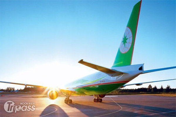 長榮、立榮航空增加了４條新航線後，成為高雄飛往大陸最多班次的航空公司。（圖片提供／長榮航空）