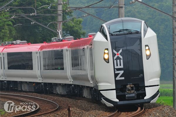 從機場搭乘成田特快車也可使用JR Kanto Area Pass.(圖片提供／日本交流協會台北事務所)