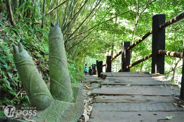 生態賞魚步道沿線有許多可愛的裝置。（攝影／景點家江明麗）