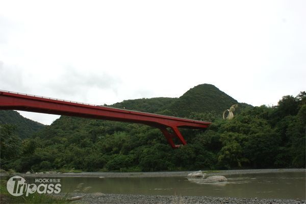 馬武窟溪是部落族人撒網捕魚的重要場所。（攝影／景點家劉佳雯）