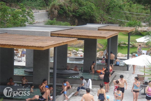 碧浴大眾池提供遊樂場所、spa設施及蒸氣室烤箱等服務。（圖片提供／谷野會館）