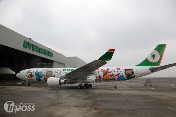 長榮Hello Kitty環球機正式投入台北－香港、台北－東京航線。（圖片提供／長榮航空）