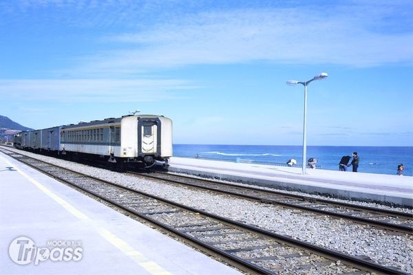 正東津火車站是全韓國距離海岸最近的火車站，也是迎接曙光的最佳地點。（圖片提供／韓國觀光公社）