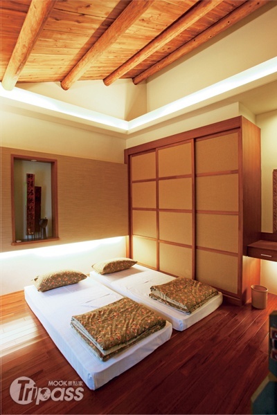 台灣窩的房間皆採通鋪式2人房，每房最多可加1人。（圖片提供／墨刻編輯部）