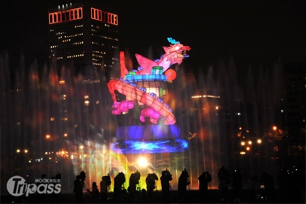 台北燈節於2月2日至12日登場，每晚7點至11點，每30分鐘展演一次。（圖片提供／台北市政府民政局）