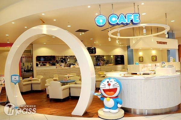哆啦A夢咖啡廳造型可愛。（攝影／景點家李欣怡）