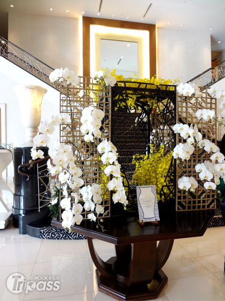 蘭展期間，業者也以蘭花主題布置飯店。（圖片提供／台南市觀光旅遊局）