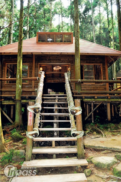 走入原始山林中的小木屋，是許多人的浪漫夢想！（圖片提供／墨刻編輯部）