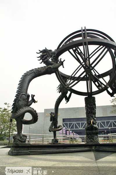 強調科技與人文結合的高雄國立科學工藝博物館為，全球第二、全亞洲最大的科學館。（圖片提供／墨刻編輯部）