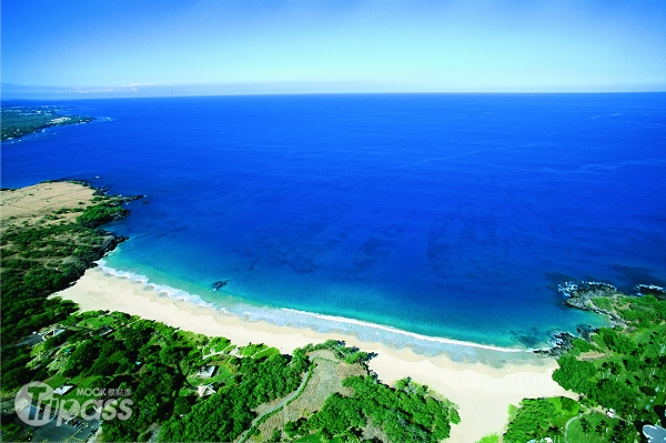 大島的Hapuna Beach曾榮獲利沙曼評比為1993年的第一名。（圖片提供／夏威夷觀光局）