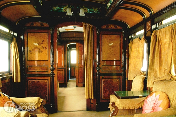 已有百年歷史的天皇花車，可說是臺灣最奢華的列車。（圖片提供／交通部臺灣鐵路管理局）