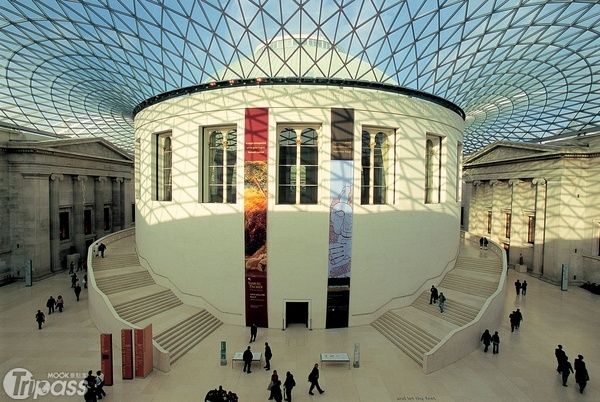 大英博物館是少數免費開放遊客參觀的世界級博物館。（圖片提供／墨刻編輯部）