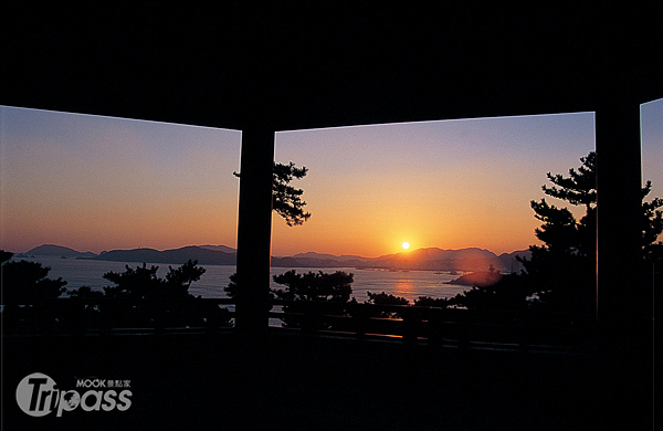 雖名為迎月之路，其實也是看夕陽的好地方。（攝影／MOOK景點家李欣怡）