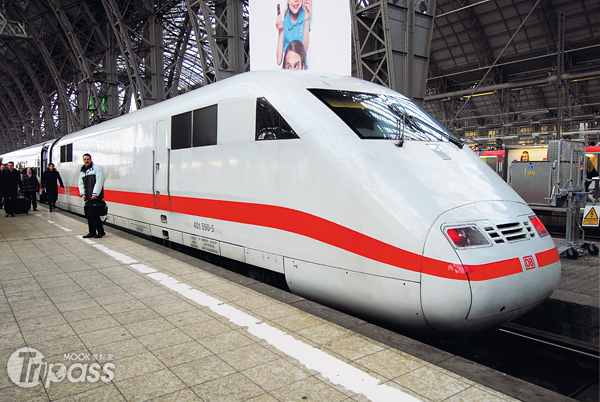 歐鐵推出的「夏日推廣禮遇」，讓旅客以經濟價格搭火車遊歐洲。（圖片提供／墨刻編輯部）