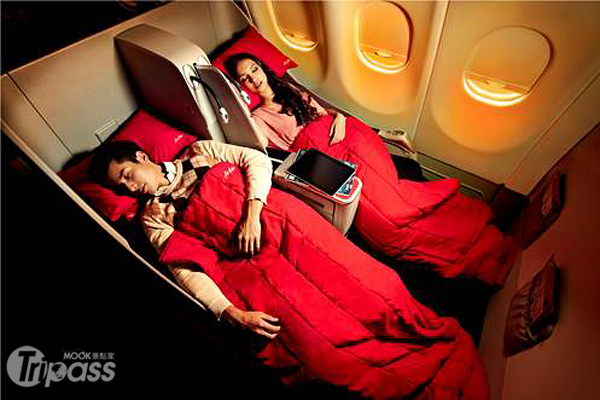 台灣,亞洲航空X,亞洲航空, FLY-THRU, 尊爵商務席,低成本長程航空公司,促銷,