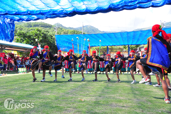 金峰洛神花季11月登場，花季活動結合了賞花及部落文化巡禮。（圖片提供／台東縣金峰鄉公所）

