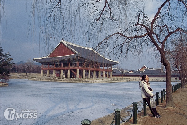 韓劇迷最熟悉的場景一景福宮，是朝鮮王朝始祖李成桂建設的正宮。（圖片提供／墨刻編輯部）