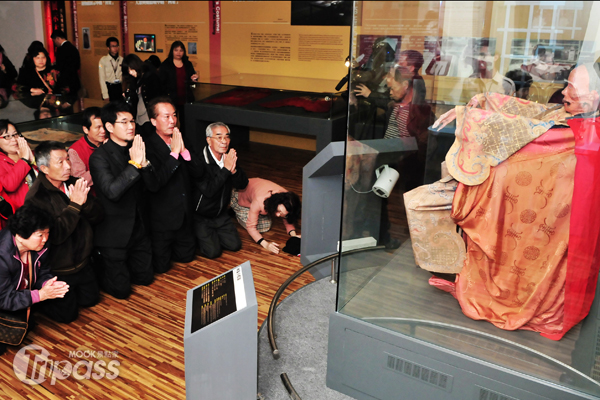 台灣現存最久的木乃伊「柯象」現正在台博館展出。（圖片提供／國立台灣博物館）