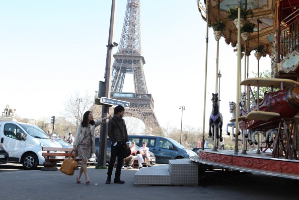 巴黎鐵塔與旋轉木馬等優美景緻都成為巴黎鞋奏曲絕佳的戀愛風景〈圖片提供／采昌國際多媒體〉