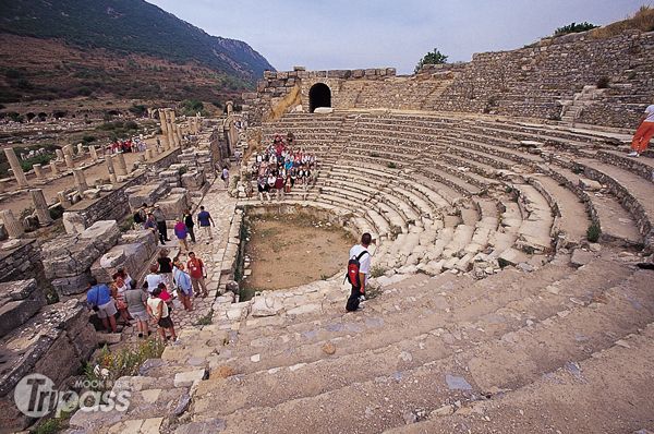 位於愛琴海畔的艾菲索斯，是地中海東部保存最完整的古代城市，也是土耳其最具人氣的地點之一。（圖片提供／墨刻編輯部）
