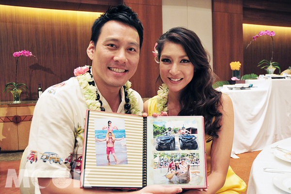 具有夏威夷血統的李詠嫻和丈夫艾力克斯，向景點家讀者們推薦適合小倆口一同前往的浪漫景點。（攝影／MOOK景點家旅遊生活網陳冠鑫）