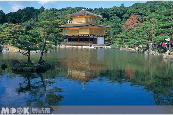 前往京都，請卸下時尚的心防，讓優雅的京時間，引領你進入千年一探的一日。（圖片提供／墨刻編輯部）