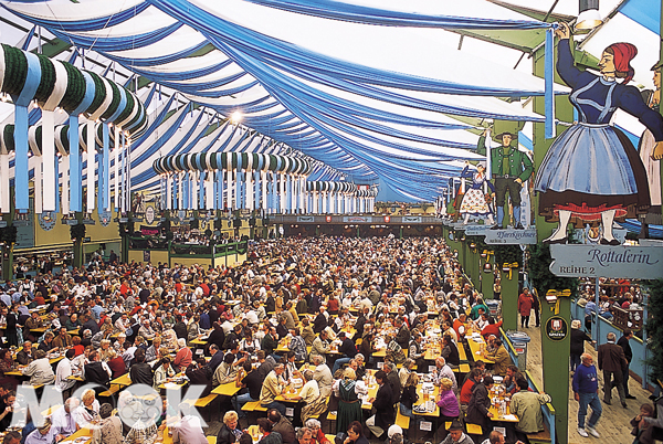 一年一度的啤酒狂歡佳節—德國慕尼黑啤酒節，即將在9月21日登場。（圖片提供／墨刻編輯部）