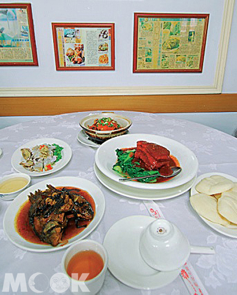 上海小館的嗆蟹相當有名。（圖片提供／TRAVELER Luxe旅人誌）
