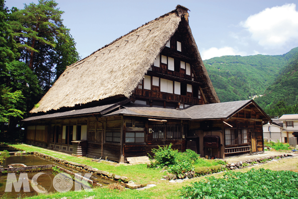 世界遺產的合掌建築，值得以五感花上一整天細細感受。（圖片提供／墨刻編輯部）