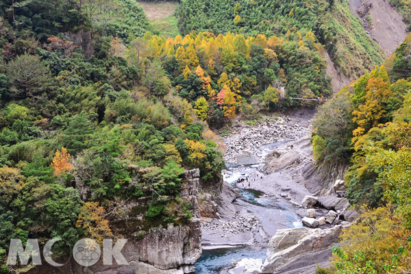 尖石鄉的馬里科灣溪，相當適合登山健行、賞楓踏青。（圖片提供／中華綠生活休閒發展協會）