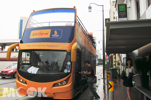新航隨意行巴士，將帶領遊客盡情玩獅城。（攝影／MOOK景點家旅遊生活網陳冠鑫）