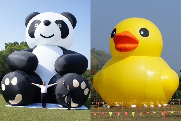 今年的熱氣球活動還有熊貓及黃色小鴨充氣娃娃和遊客同歡。（圖片來源／取自走馬瀨農場粉絲團）