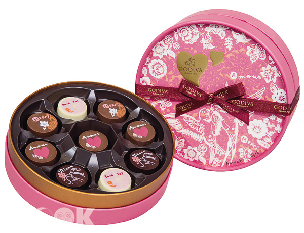 GODIVA的情人節巧克力圓形禮盒9顆裝，推薦價1280元。（圖片提供／京站時尚廣場）